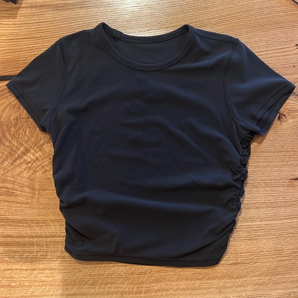 Lululemon all it takes nulu t-shirt black